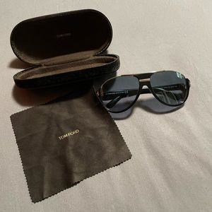 Tom Ford Dimitry Sunglasses ⭐️HOST PICK⭐️